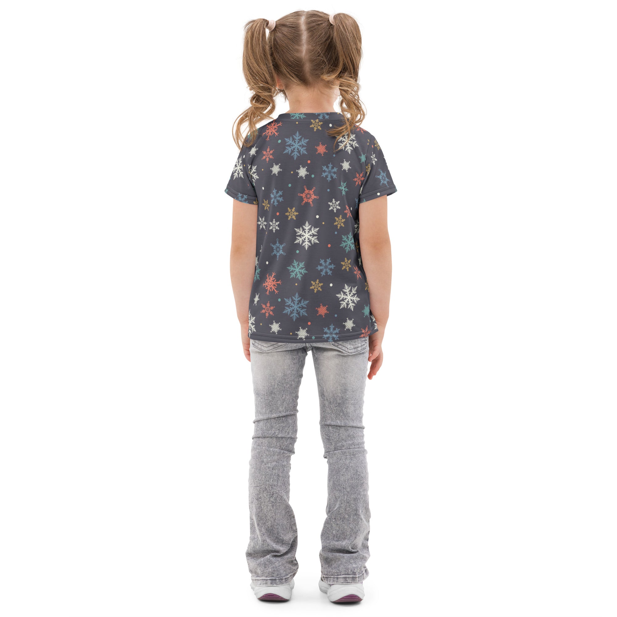 Kids colorful snowflakes cotton t-shirt dark gray short-sleeved with white red blue and gold snowflake pattern