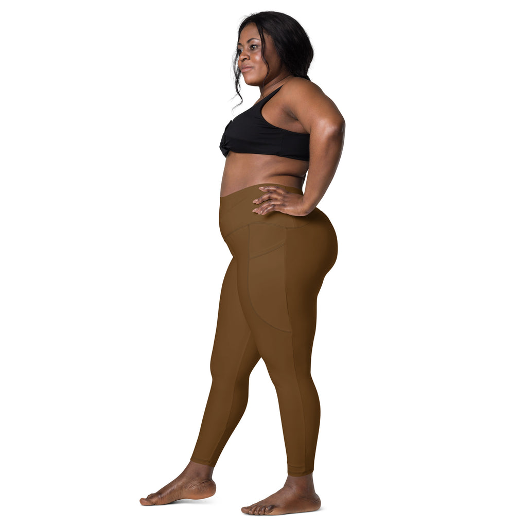 Women’s brown high-waisted yoga leggings with pockets made of soft compression fabric for activewear use