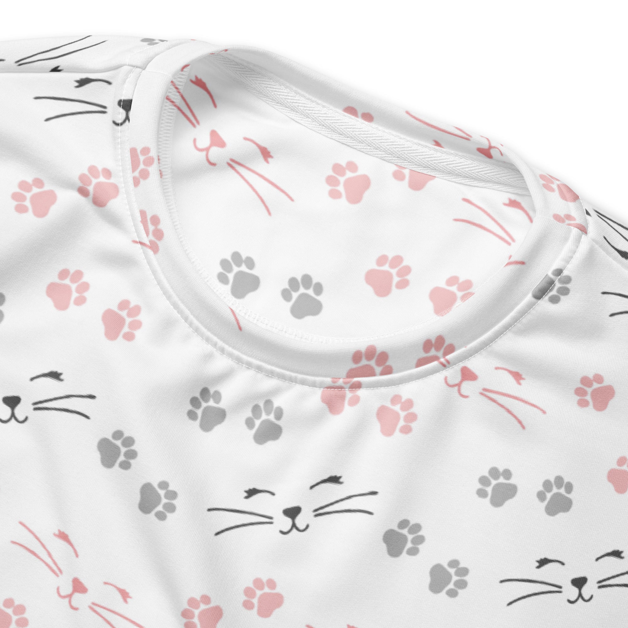 White short-sleeved cat paw print sweatshirt with pink and gray paw patterns and brushed inner fleece fabric