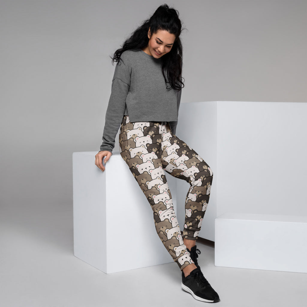 Cropped cartoon bear patterned leggings in beige and brown tones made from cozy brushed fleece with pockets