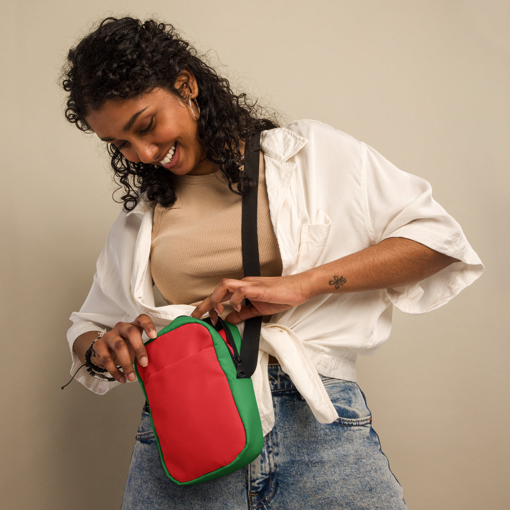 Red & Green Christmas Crossbody Bag – Water Resistant Mini Purse With Adjustable Strap & Pockets
