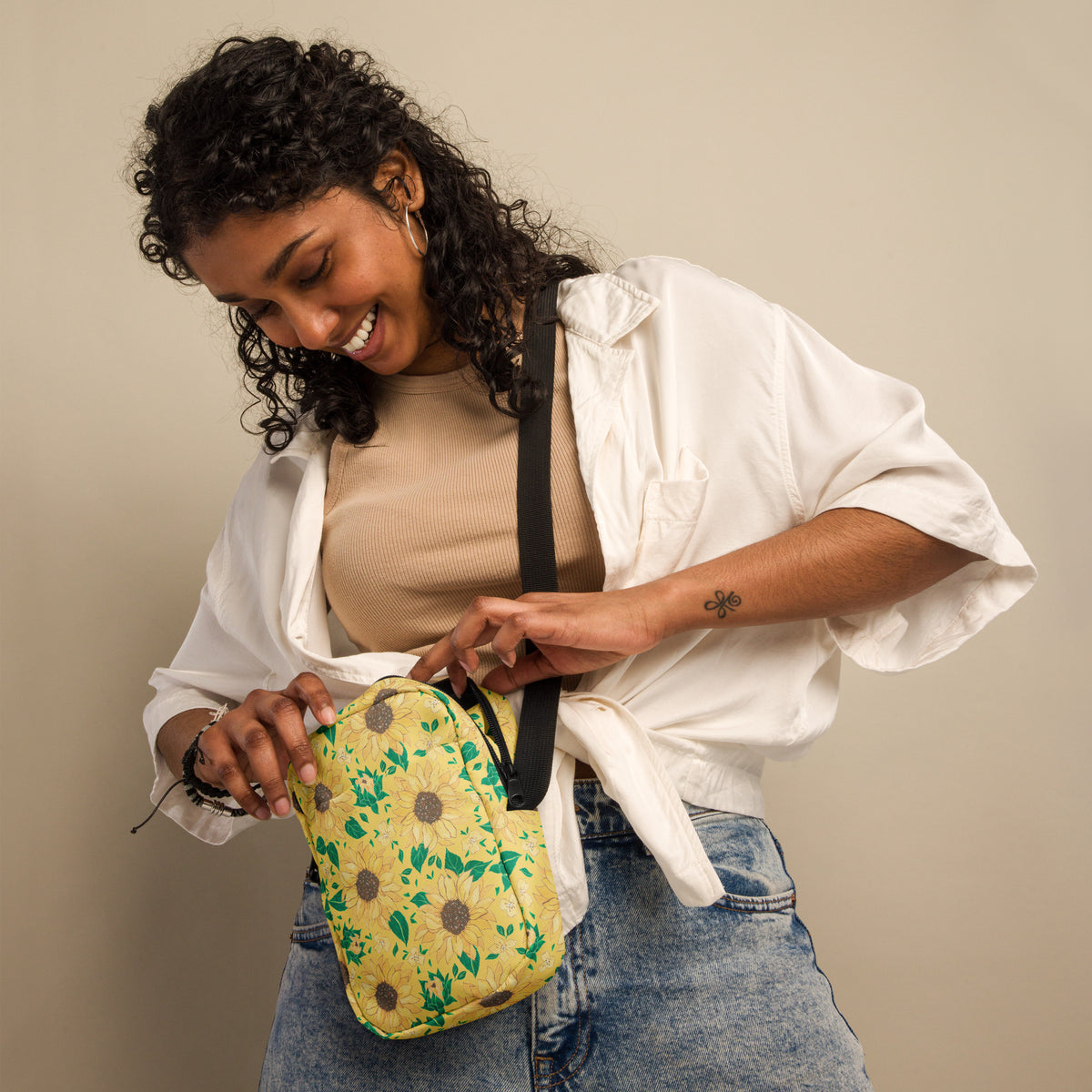 Watercolor Sunflower Crossbody Bag – Water Resistant Mini Purse With Adjustable Strap & Pockets