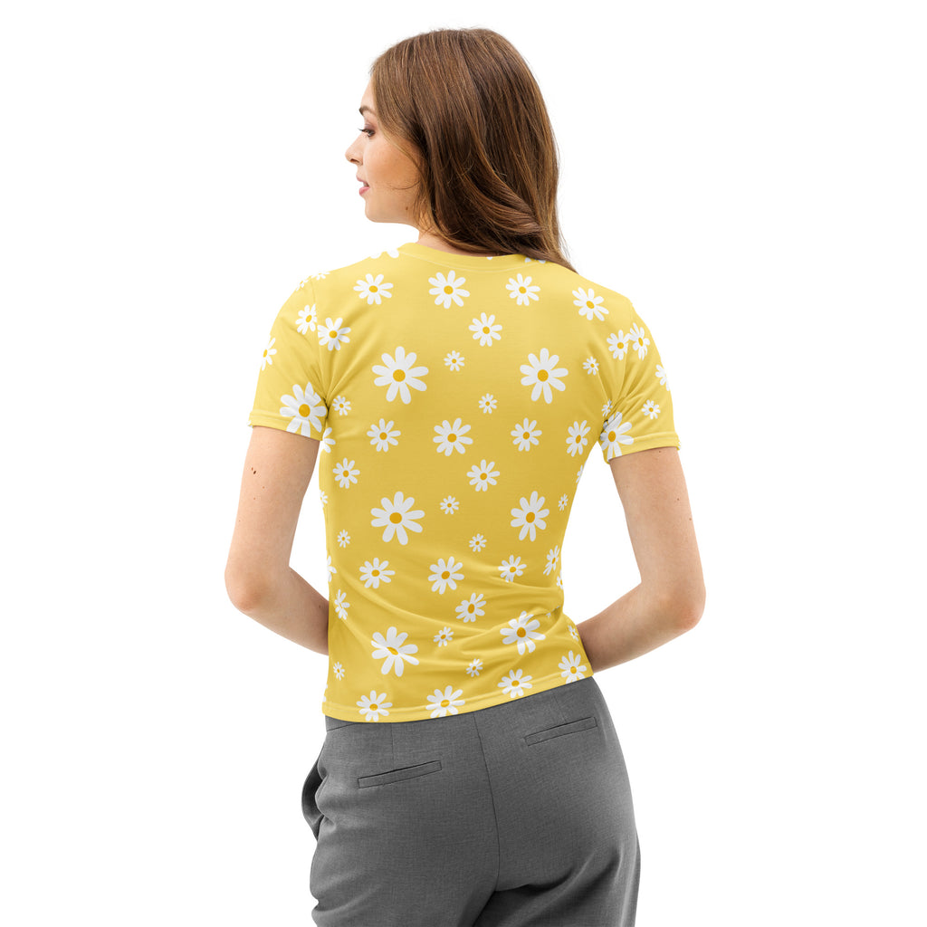 Women’s Yellow Daisy Cotton T-Shirt – Soft Stretch Pilling Resistant Tee