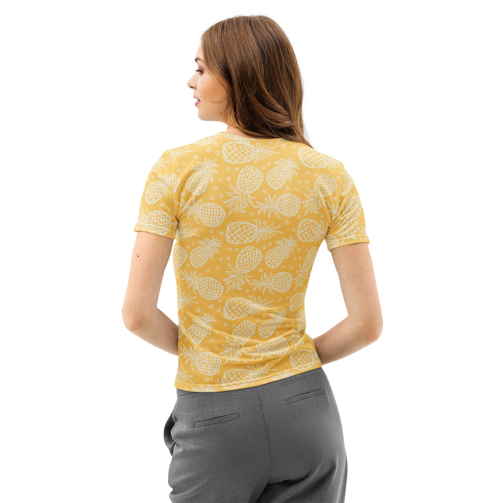 Yellow short-sleeved cotton t-shirt with white pineapple pattern soft stretch pilling resistant women’s tropical tee