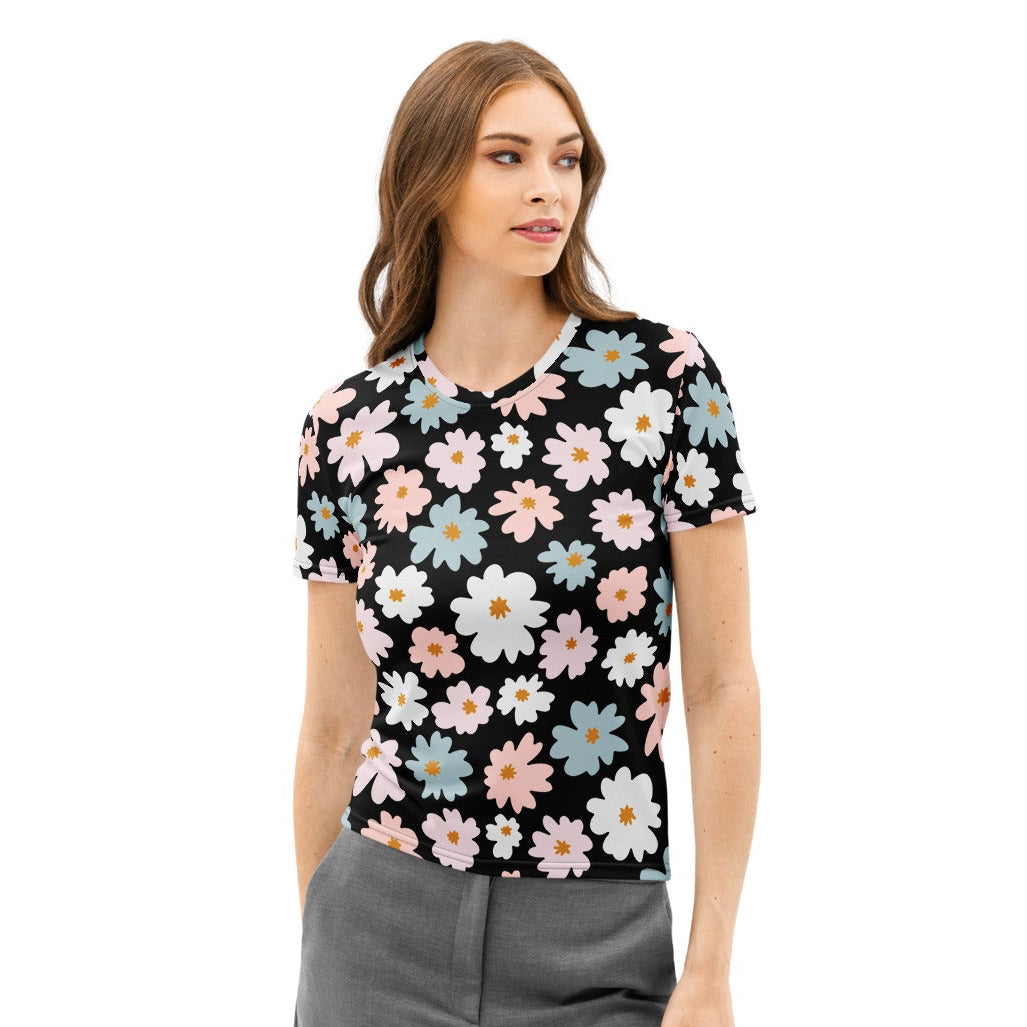 Black women’s retro floral cotton t-shirt with short sleeves and playful pink white blue daisies pattern