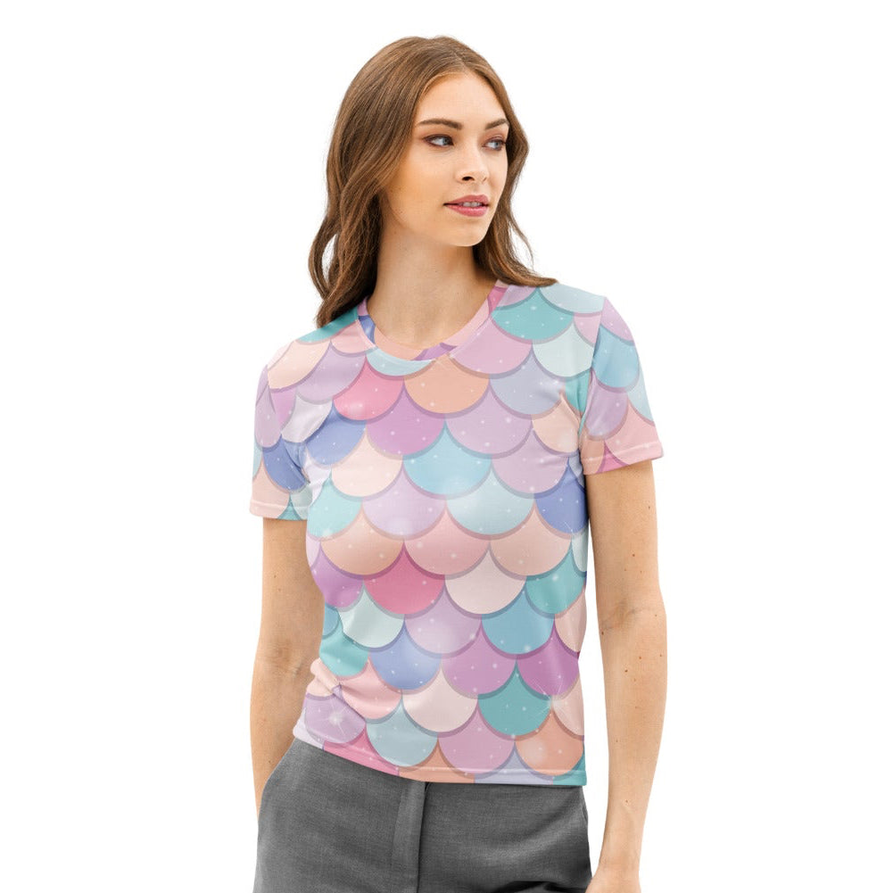 Pastel-colored rainbow mermaid scale pattern women’s cotton t-shirt soft stretch pilling resistant tee