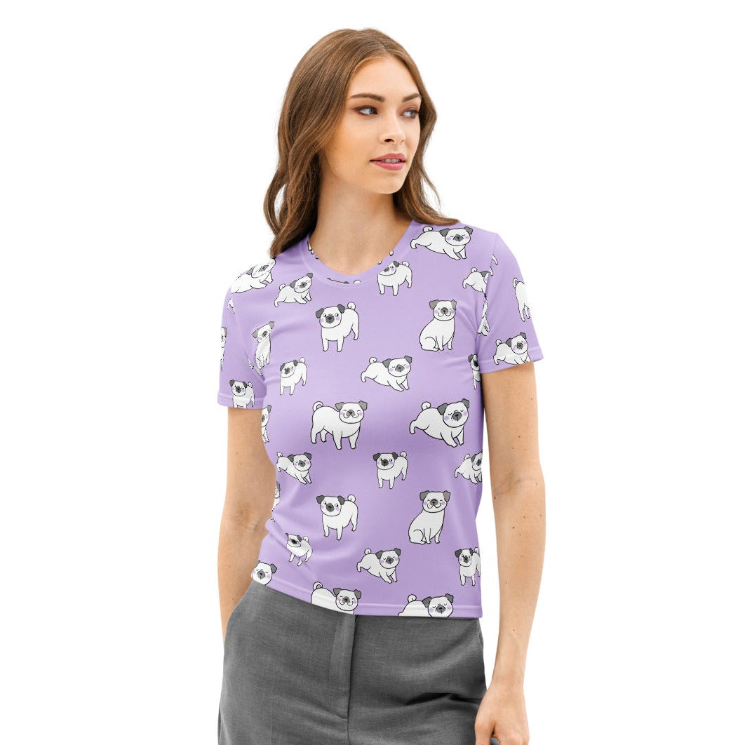 Lavender short-sleeved women’s cotton t-shirt with soft stretch and white pug dog pattern for pilling resistance