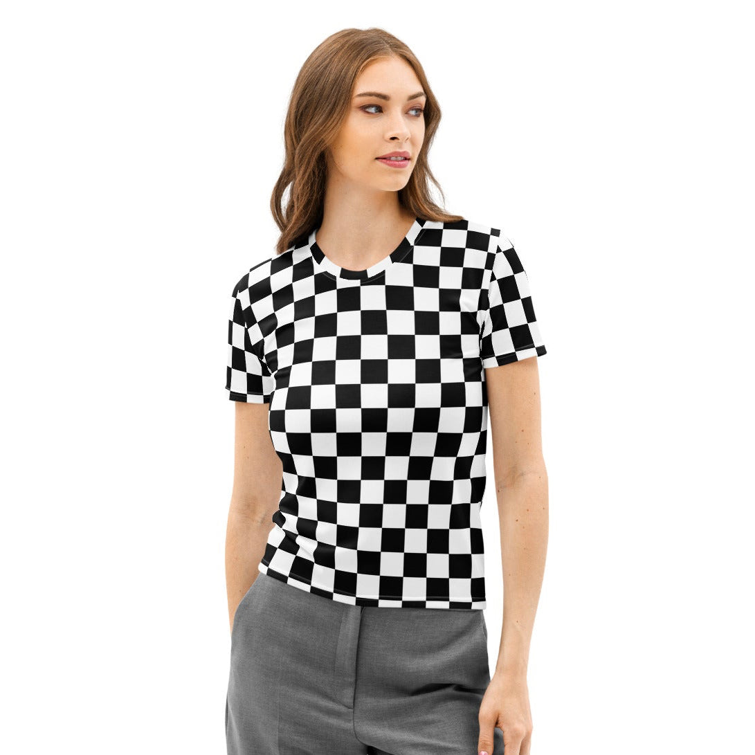 Women’s black and white checkered cotton t-shirt with fitted crew neck short sleeves soft stretch pilling resistant tee