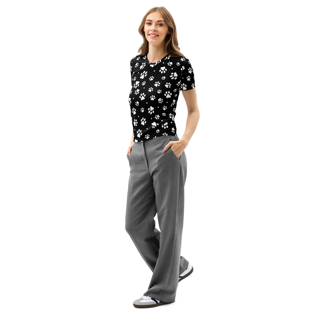 Black short-sleeved women’s cotton t-shirt with white paw print pattern soft stretch and pilling resistant tee