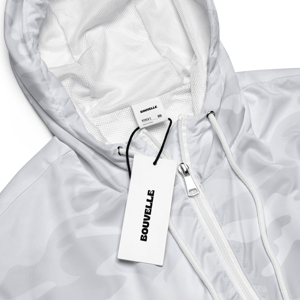 Women’s white camouflage cropped windbreaker with mesh lining and silver zipper lightweight and water resistant
