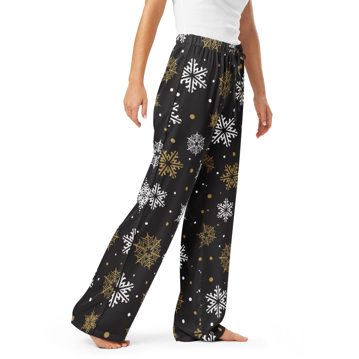 Women’s Black & Gold Snowflake Pajama Pants – Lightweight Relaxed Fit with Drawstring Waist