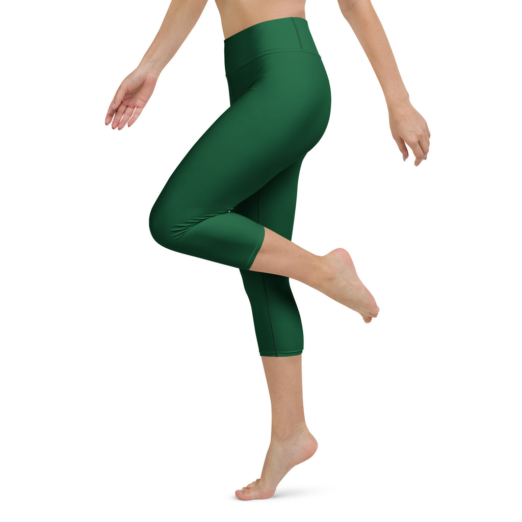 Women's Dark Green Buttery Soft Yoga Capri Leggings – High-Rise, Moisture-Wicking, Soft Stretch Activewear Pants