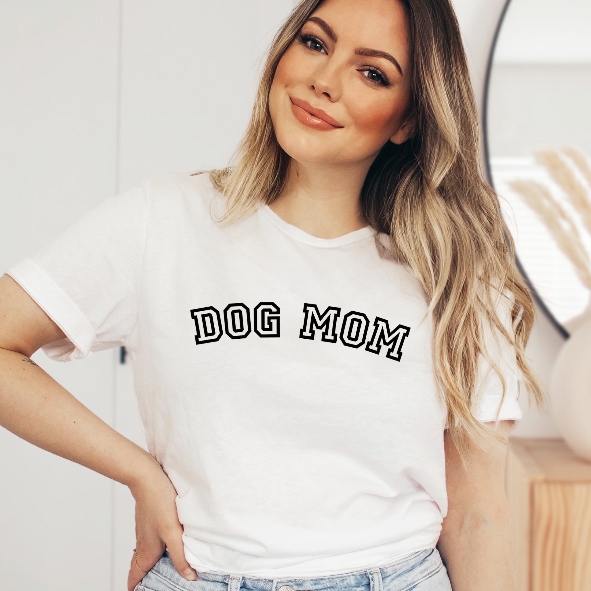 Dog Mom T-Shirt - Soft Lightweight Cotton Pre-Shrunk Tee